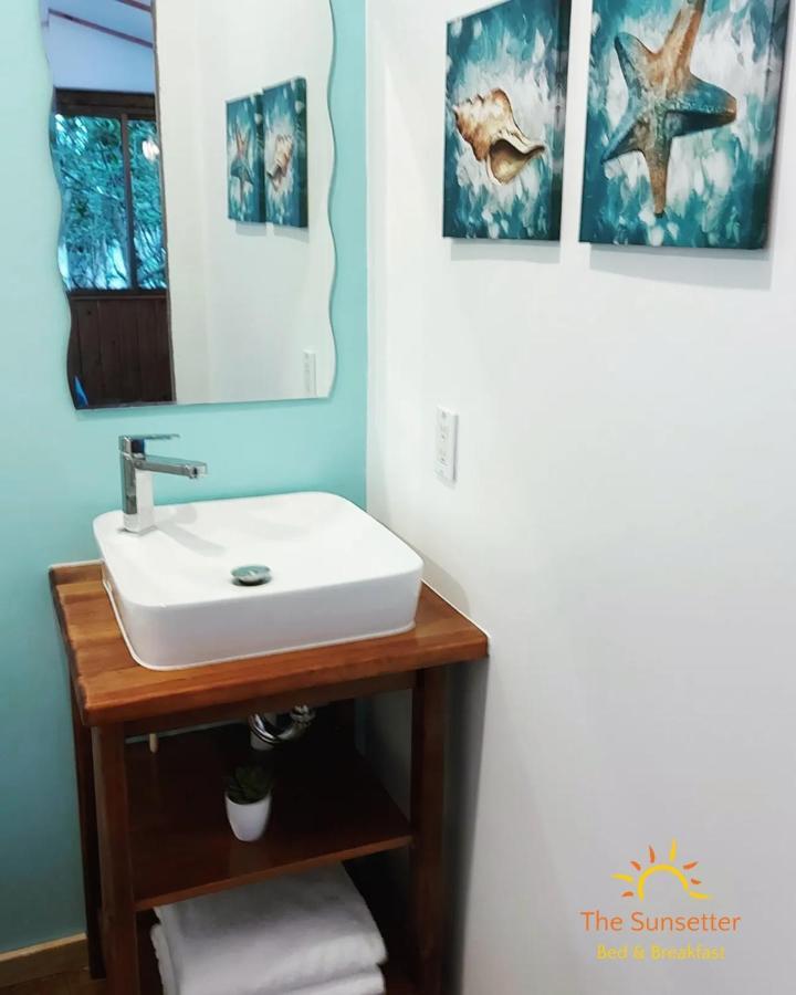 The Sunsetter Bed & Breakfast Bocas Town Luaran gambar