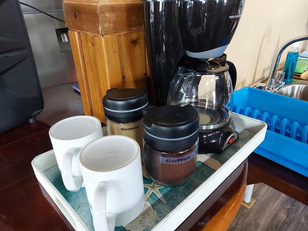The Sunsetter Bed & Breakfast Bocas Town Luaran gambar