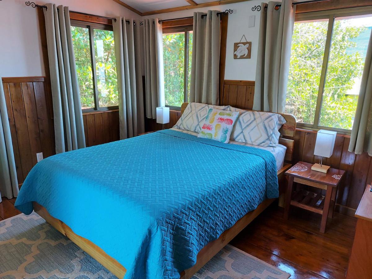 The Sunsetter Bed & Breakfast Bocas Town Luaran gambar